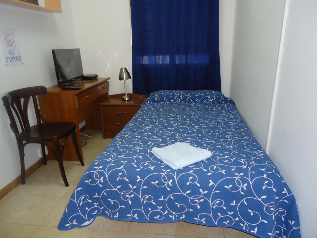 Hotel Pension Mode Lleida Bilik gambar