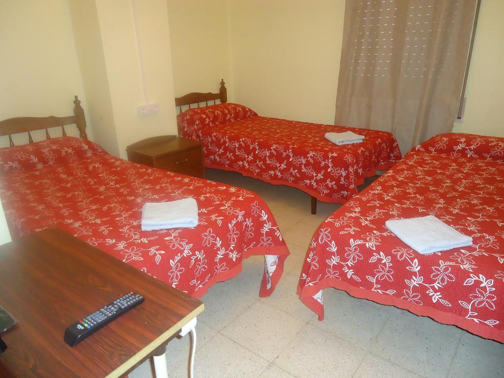 Hotel Pension Mode Lleida Bilik gambar